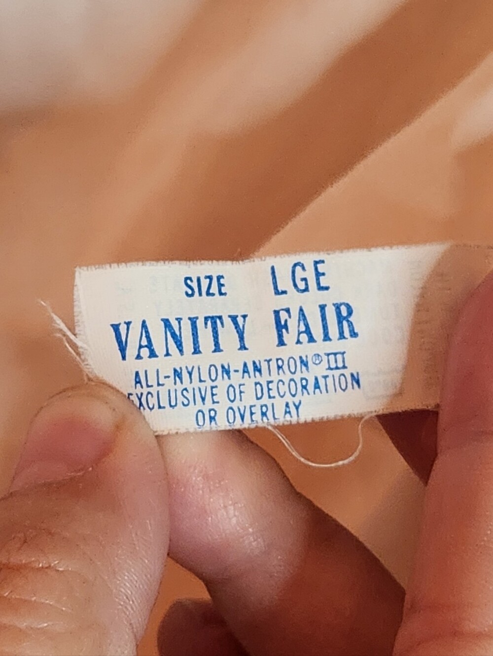 Vintage Vanity Fair Light Pink Nylon Nightgown or Slip Dress Size Large - Picture 4 of 8